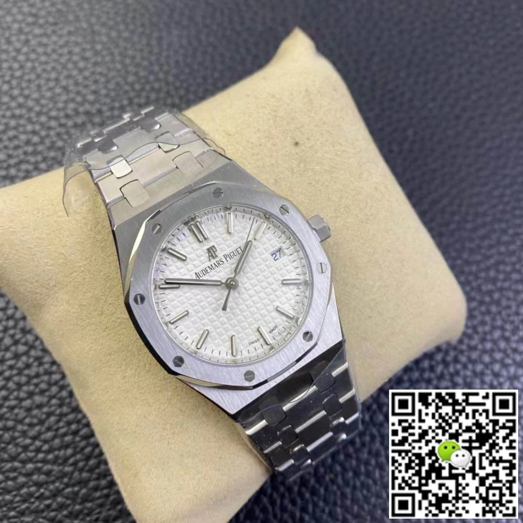 Audemars Piguet Royal Oak 77350ST.OO.1261ST.01 8F Factory 1:1 Best Edition Replica Watch White Dial